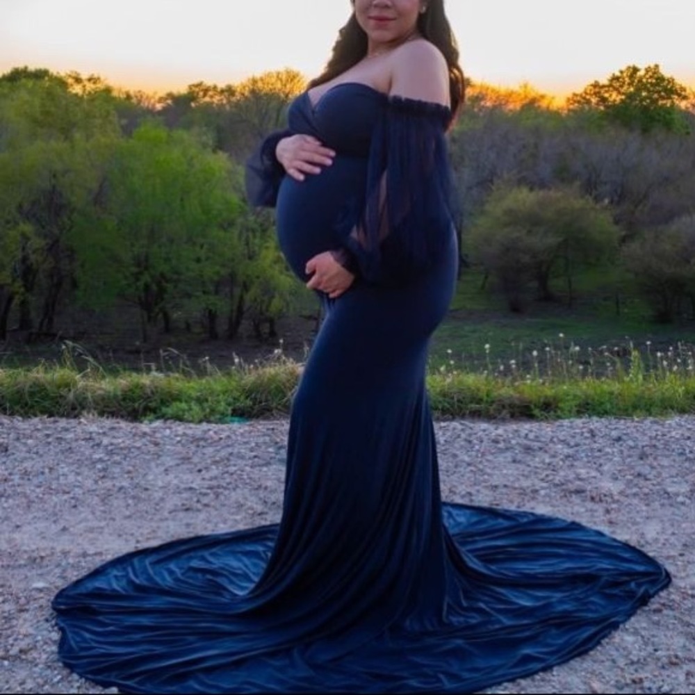 Blue maternity photoshoot dress! Size M-XL